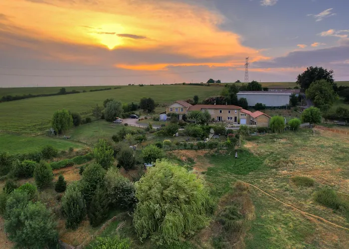 Les Figuets Dom wakacyjny Chateauneuf-de-Galaure