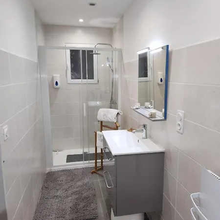 Les Figuets * Chateauneuf-de-Galaure